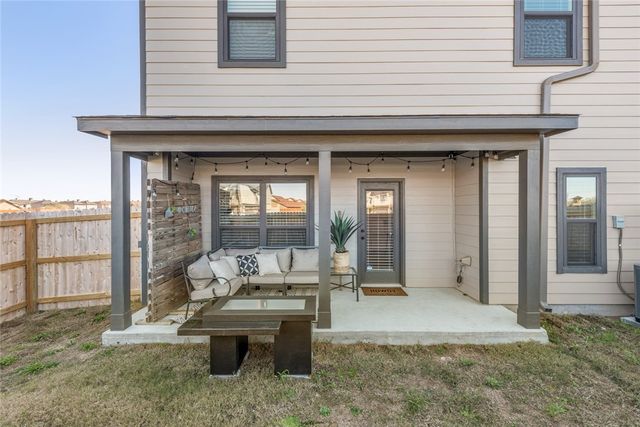 505 Momma Bear Drive, College Station, TX 77845