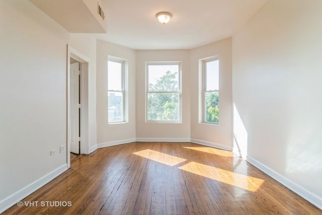 3406 W Walnut Street 1W, Chicago, IL 60624