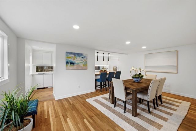 78 Bayview Rd, Marblehead, MA 01945