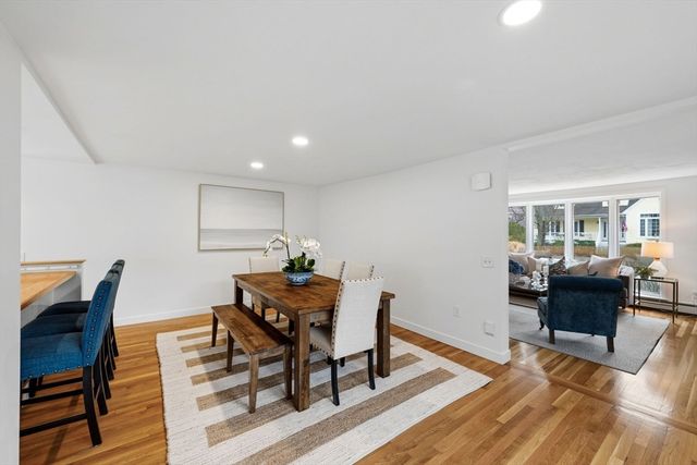 78 Bayview Rd, Marblehead, MA 01945