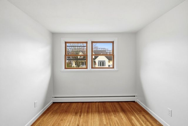 78 Bayview Rd, Marblehead, MA 01945