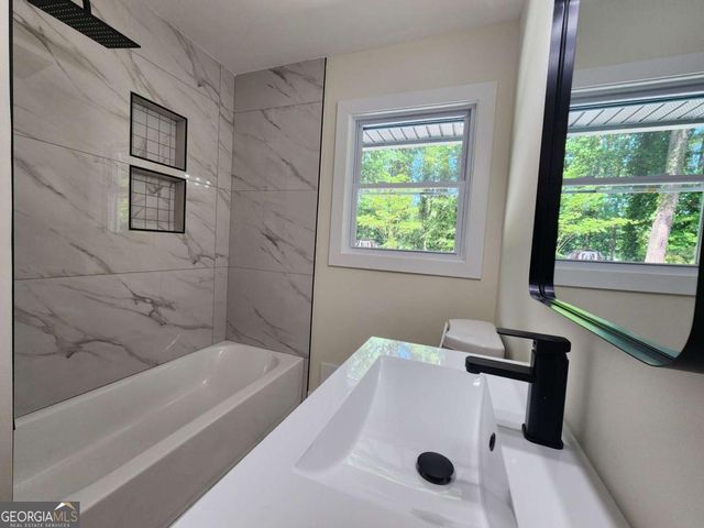 2877 Pine Needle Drive, Atlanta, GA 30344