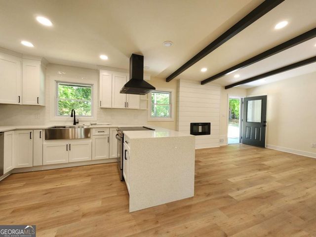 2877 Pine Needle Drive, Atlanta, GA 30344