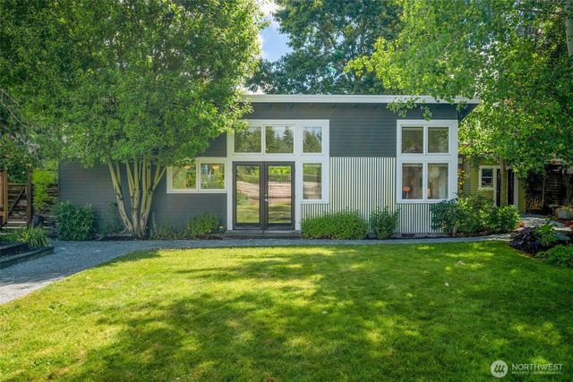 3033 NE 92nd Street, Seattle, WA 98115
