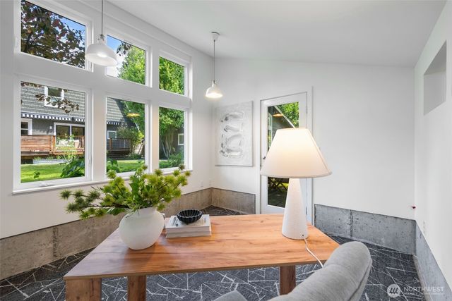 3033 NE 92nd Street, Seattle, WA 98115
