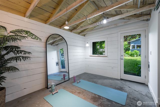 3033 NE 92nd Street, Seattle, WA 98115