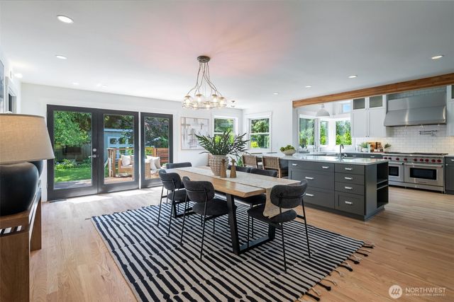 3033 NE 92nd Street, Seattle, WA 98115