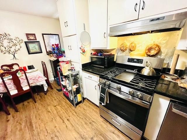 2311 52nd Street, Galveston, TX 77551