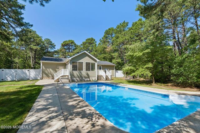 1820 Bayonne Avenue, Whiting, NJ 08759