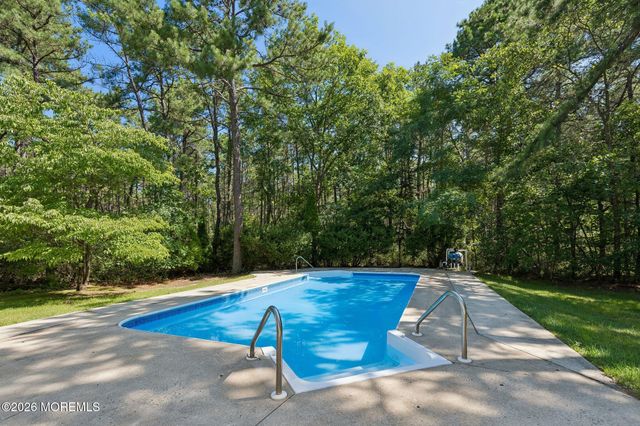 1820 Bayonne Avenue, Whiting, NJ 08759