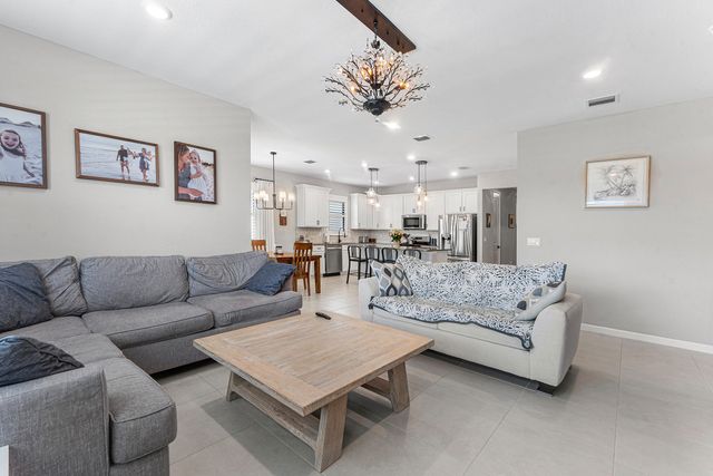 770 SE Courances Drive, Port St. Lucie, Port St Lucie, FL 34984