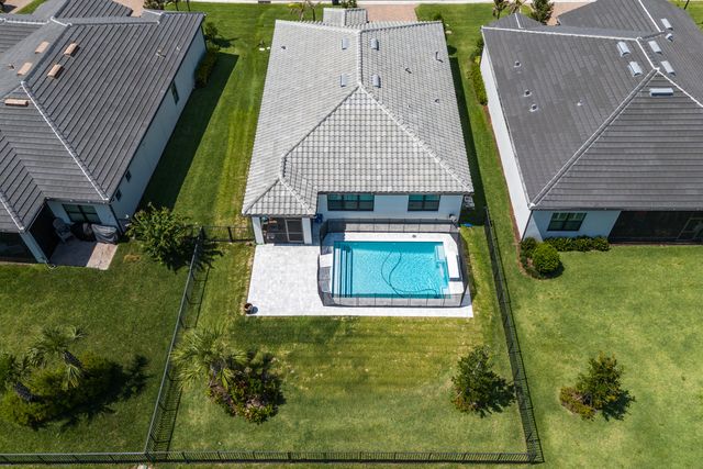 770 SE Courances Drive, Port St. Lucie, Port St Lucie, FL 34984