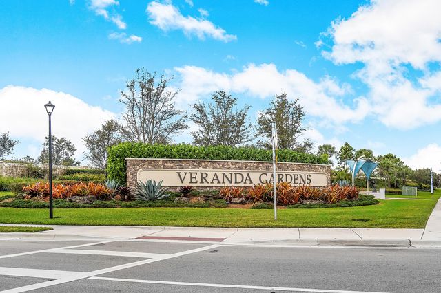770 SE Courances Drive, Port St. Lucie, Port St Lucie, FL 34984