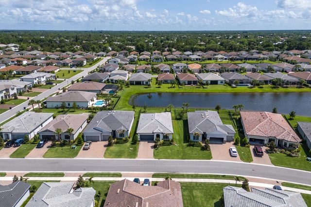 770 SE Courances Drive, Port St. Lucie, Port St Lucie, FL 34984