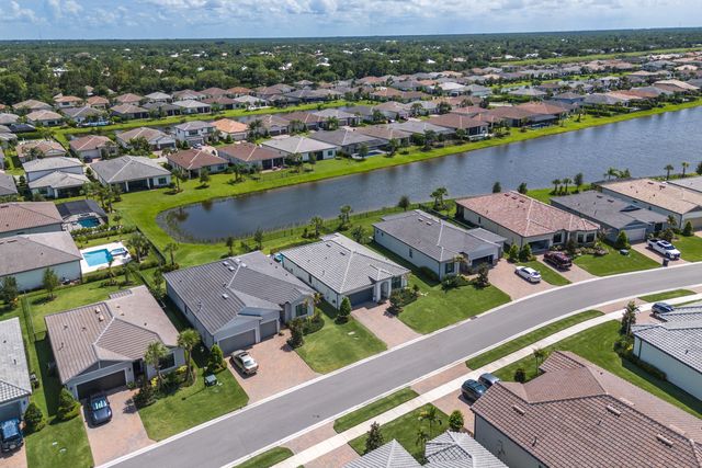 770 SE Courances Drive, Port St. Lucie, Port St Lucie, FL 34984