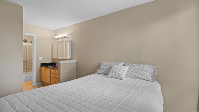 4860 Rolando Court 81, San Diego, CA 92115