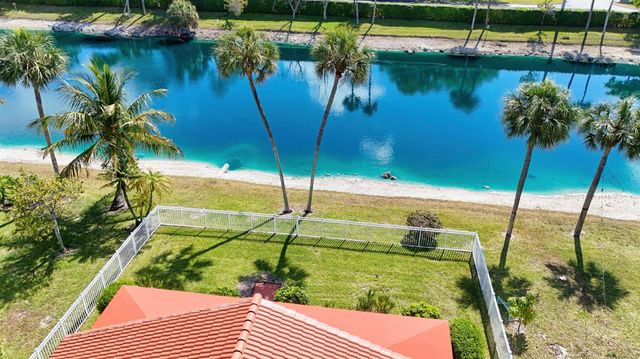 600 NW 45th Avenue, Deerfield Beach, FL 33442