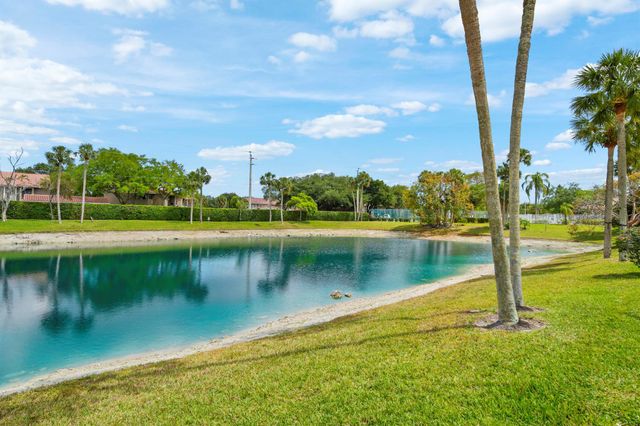 600 NW 45th Avenue, Deerfield Beach, FL 33442