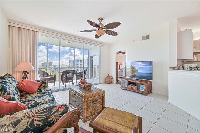 22748 Island Pines WAY 401, Fort Myers Beach, FL 33931