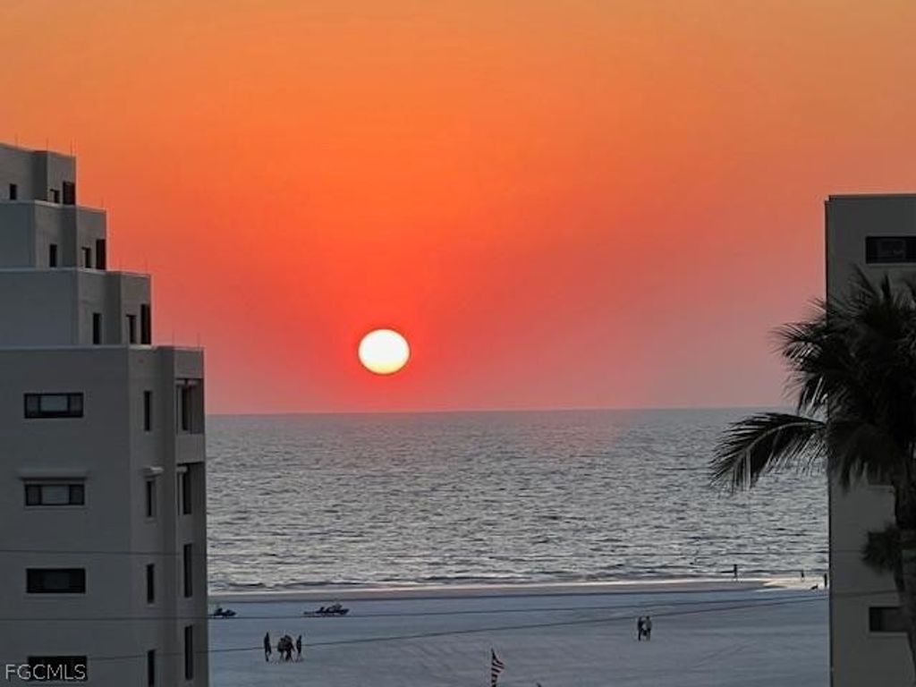 22748 Island Pines WAY 401, Fort Myers Beach, FL 33931