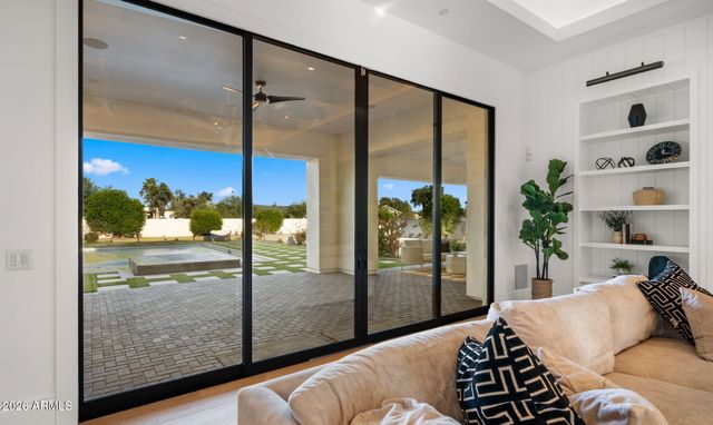 11221 N 75TH Street, Scottsdale, AZ 85260