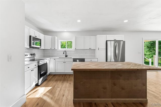 3533 Rt-91, Pompey, NY 13138