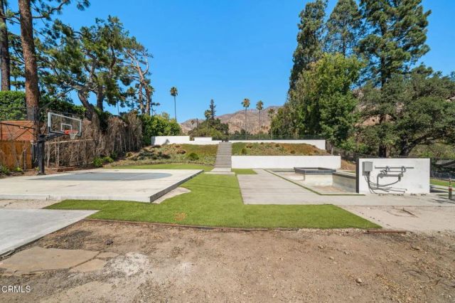 1400 E Palm, Altadena, CA 91001