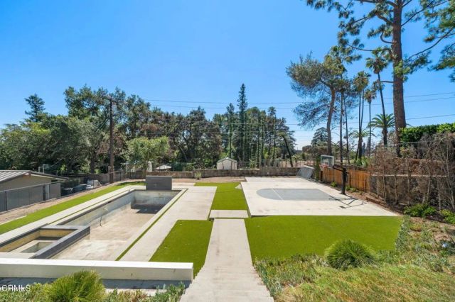1400 E Palm, Altadena, CA 91001