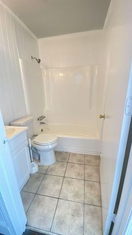 293 King Street 4, Charleston, SC 29401