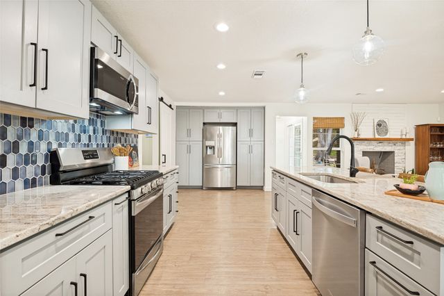1529 Briarcrest Drive, Dallas, TX 75224