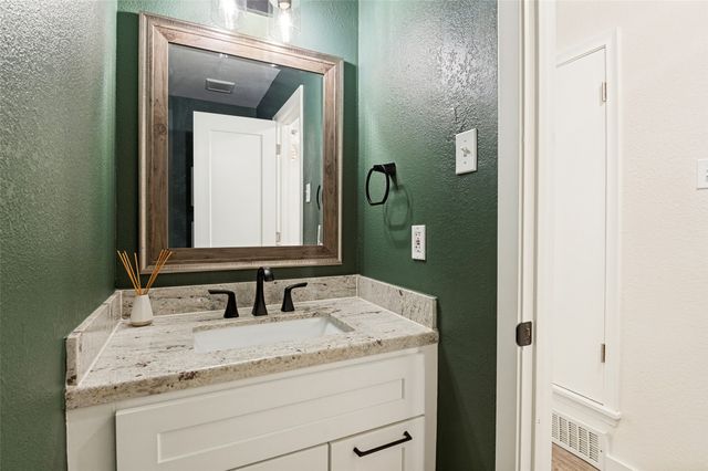 1529 Briarcrest Drive, Dallas, TX 75224