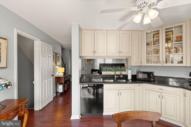6630 HIGH VALLEY LN, Alexandria, VA 22315