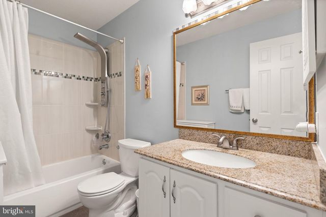 6630 HIGH VALLEY LN, Alexandria, VA 22315