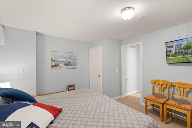 6630 HIGH VALLEY LN, Alexandria, VA 22315