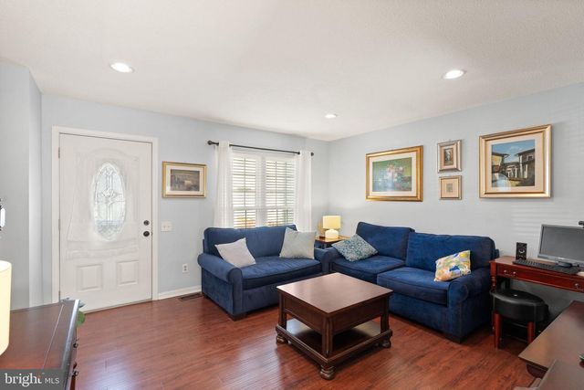 6630 HIGH VALLEY LN, Alexandria, VA 22315