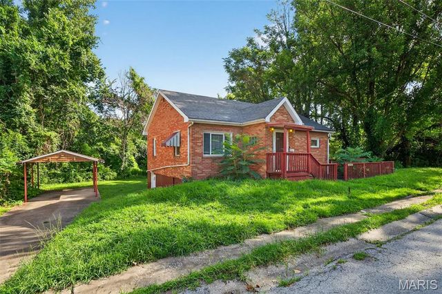 2006 Agnes Street, Alton, IL 62002
