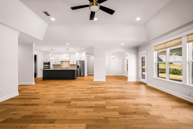 112 Caurel Circle, Little Rock, AR 72223