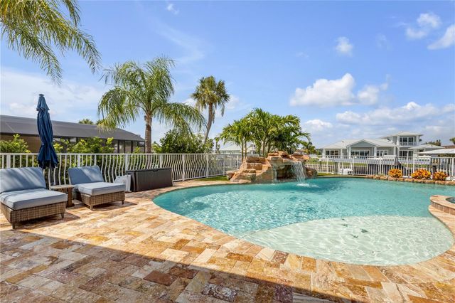 417 QUAY ASSISI, New Smyrna Beach, FL 32169