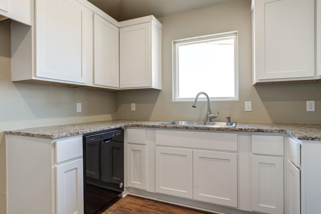 930 E Municipal Drive, Lubbock, TX 79403