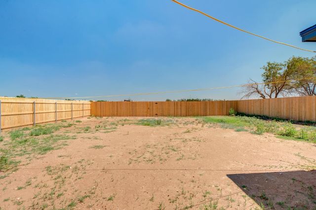 930 E Municipal Drive, Lubbock, TX 79403