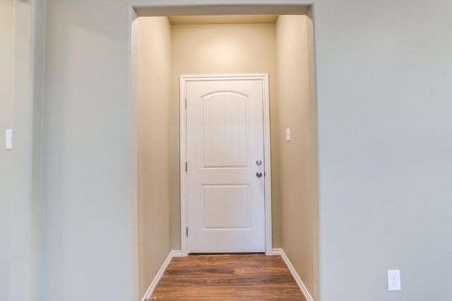 930 E Municipal Drive, Lubbock, TX 79403