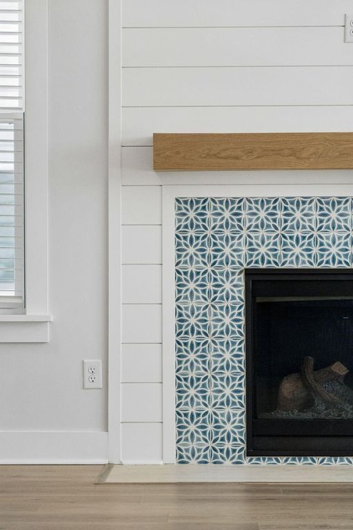 Image 10 of property listing at 1675 Cultivation Lane, Mount Pleasant, SC 29466