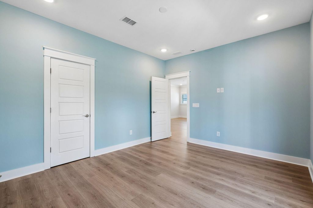 Image 46 of property listing at 1675 Cultivation Lane, Mount Pleasant, SC 29466