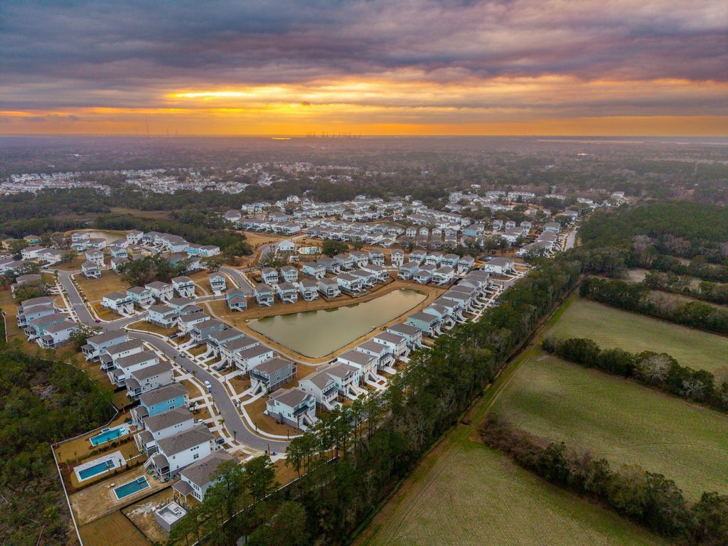 Image 53 of property listing at 1675 Cultivation Lane, Mount Pleasant, SC 29466