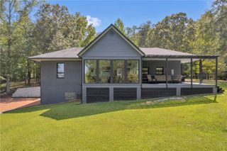 83 Sugar Cane Drive, Hartwell, SC 30643