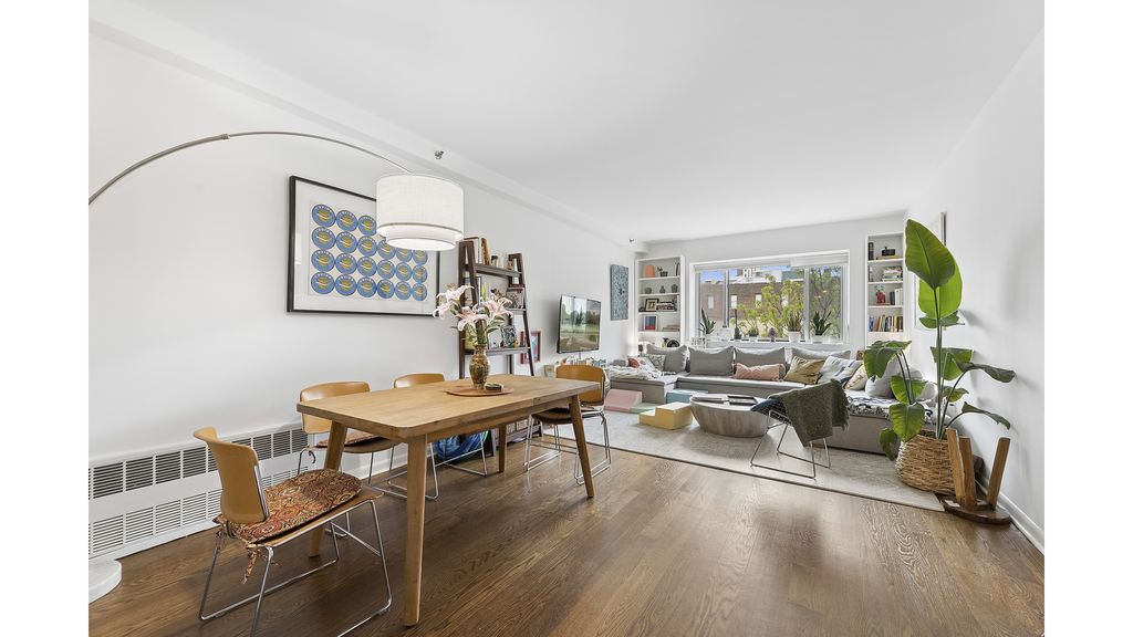 2279 3rd Ave Apt 3A, New York City, NY 10035