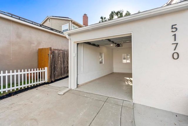 5170 Randlett Drive, La Mesa, CA 91942