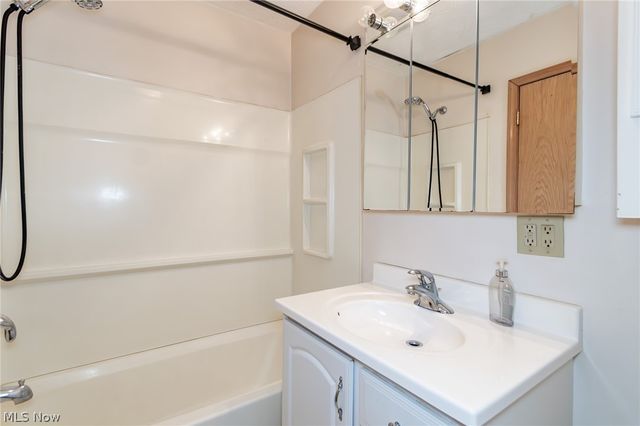 4671 Milford Dr., Perry, OH 44081