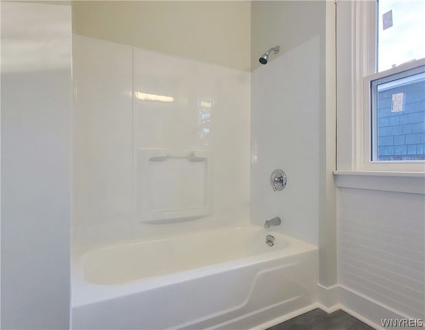 544 Lasalle Avenue, Buffalo, NY 14215