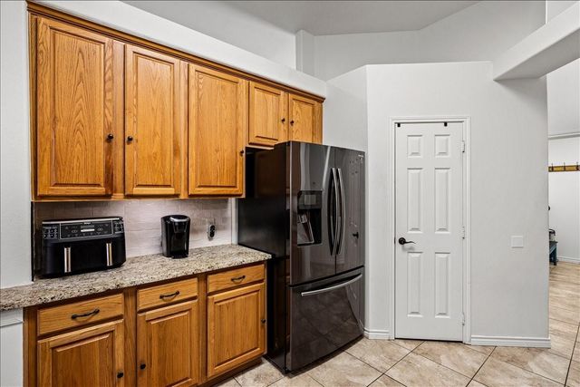 1306 Golden Sun Court, Pasadena, TX 77586